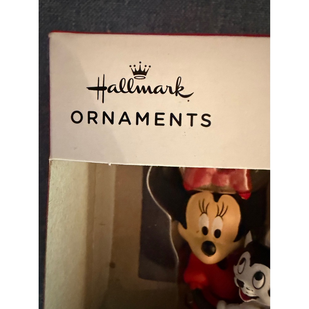 Hallmark Disney Minnie Mouse with Figaro Christmas Tree Ornament 3HCM3406 New - Picture 2 of 5